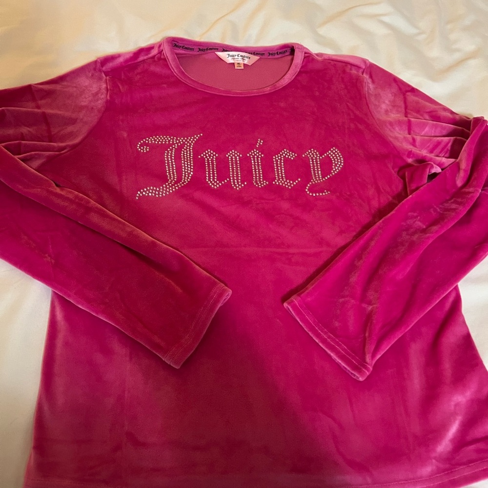 Juicy Couture Pink Long Sleeve Velour Shirt new without tag